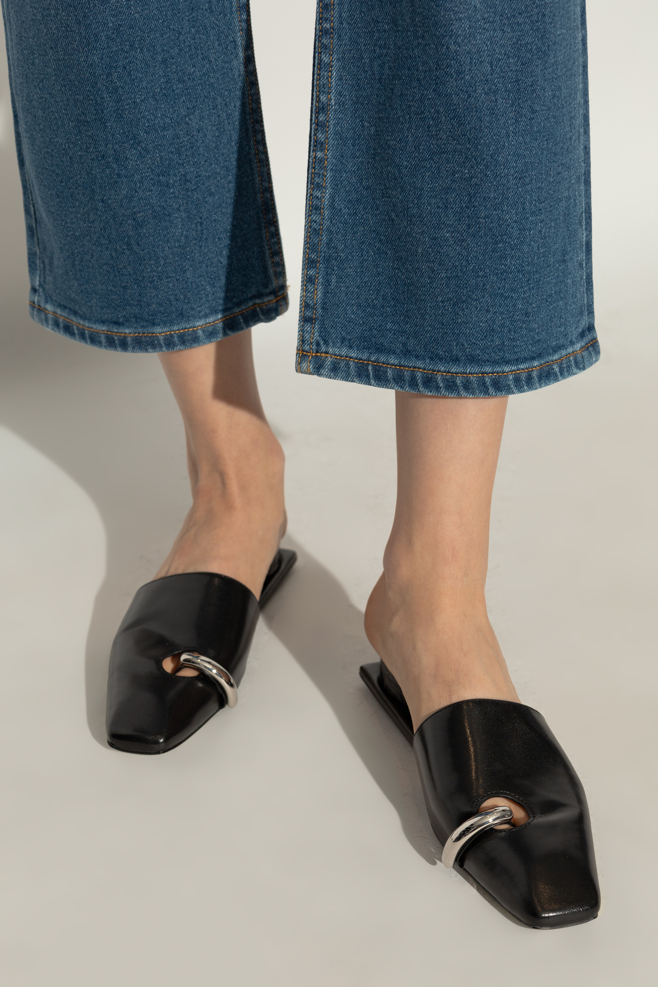 TORY BURCH パール装飾 ブラックミュール ヒール5cm ストラップなし